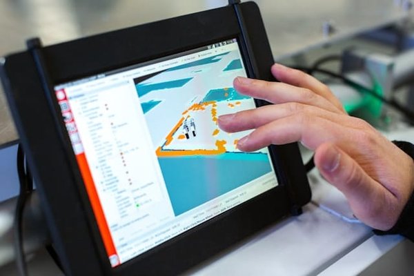 Comment se lancer dans le métier de développeur de logiciels éducatifs pour enfants dyslexiques ?